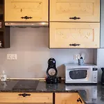 Bialy Mis Sauna & Jacuzzi شقة زاكوباني