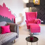 Apartment Bialy Mis Sauna & Jacuzzi