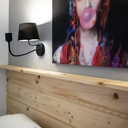 Bialy Mis Sauna & Jacuzzi *