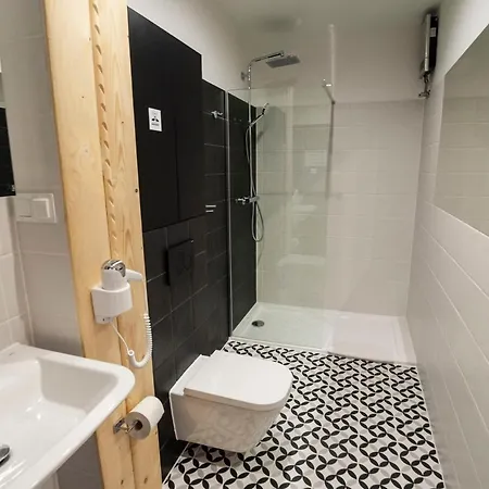 Bialy Mis Sauna & Jacuzzi Daire