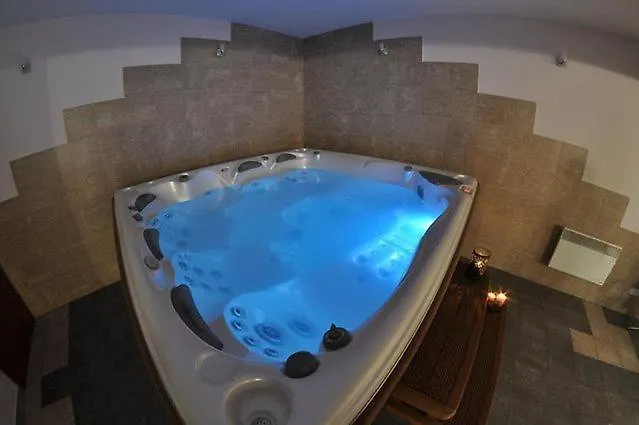 Appartement Bialy Mis Sauna & Jacuzzi